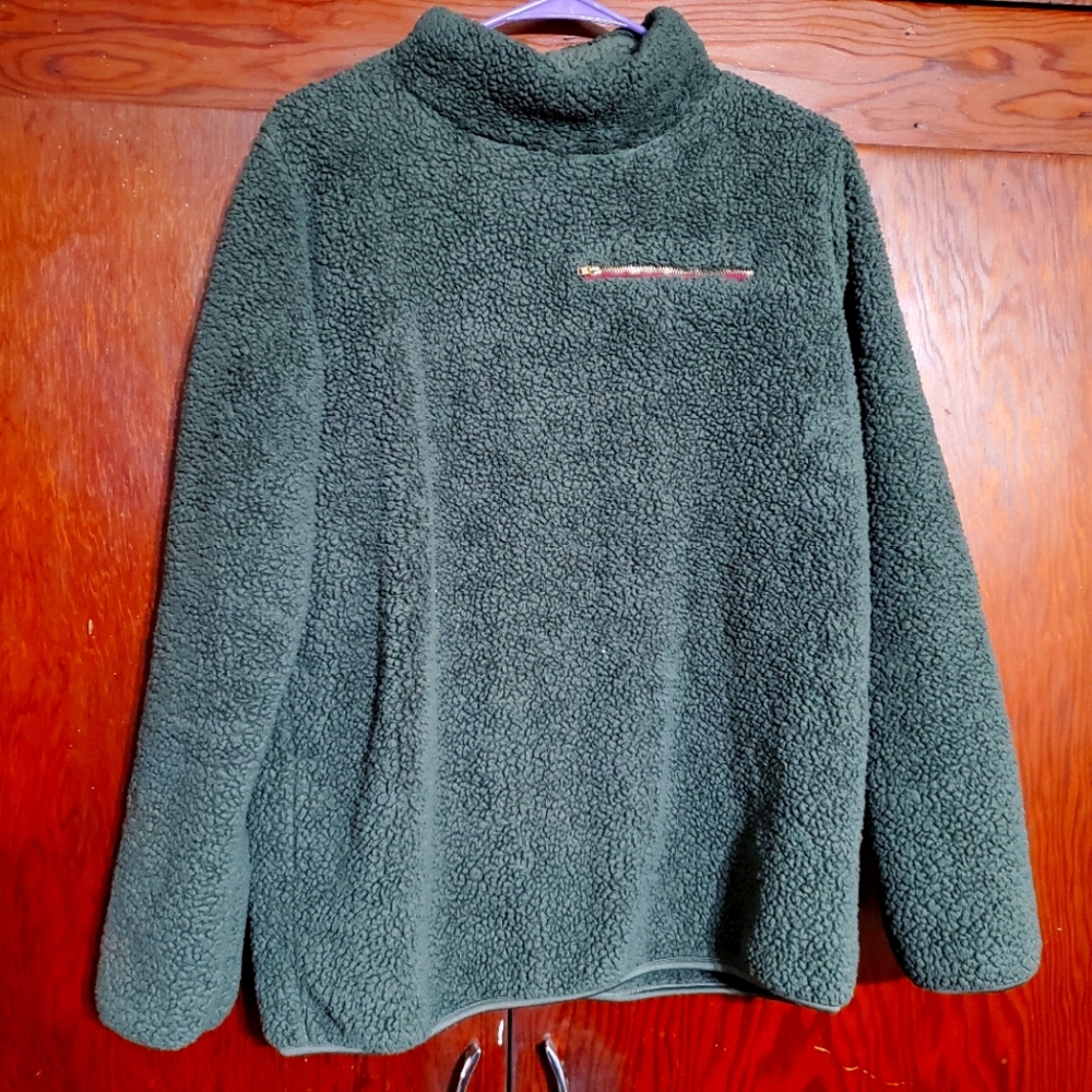 Cute pullover